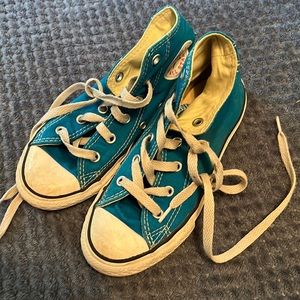 CONVERSE kids size 13 Blue and white